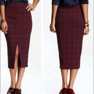 New Burgundy Plaid Old Navy Skirt Size Medium